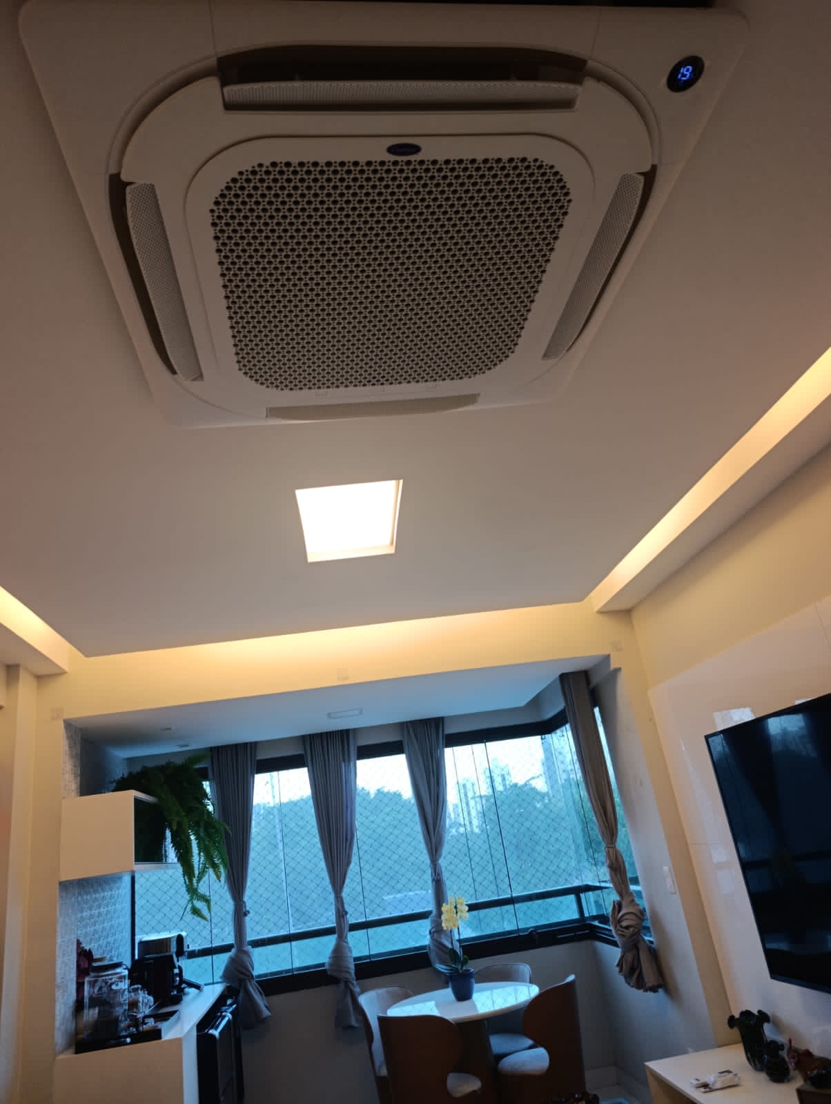 Ar Condicionado de Teto